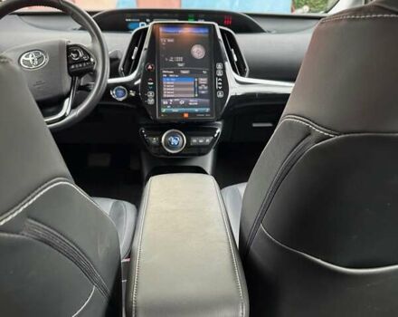 Тойота Prius Prime 2019 в Киеве на Automoto.ua Белый Тойота Prius Prime, объемом двигателя 1.8 л и пробегом 127 тыс. км за 23700 $, фото 11 на Automoto.ua