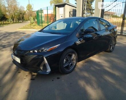 Черный Тойота Prius Prime, объемом двигателя 1.8 л и пробегом 9 тыс. км за 24750 $, фото 1 на Automoto.ua