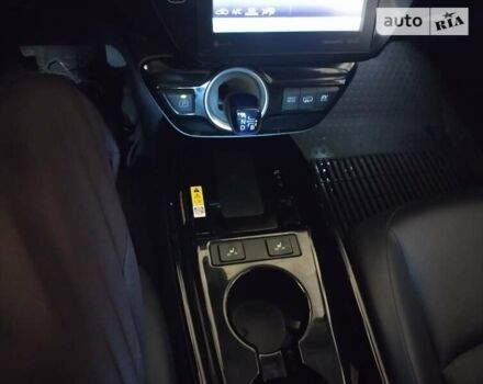 Черный Тойота Prius Prime, объемом двигателя 1.8 л и пробегом 9 тыс. км за 24750 $, фото 17 на Automoto.ua