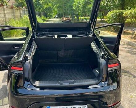 Черный Тойота Prius Prime, объемом двигателя 1.99 л и пробегом 67 тыс. км за 29450 $, фото 13 на Automoto.ua