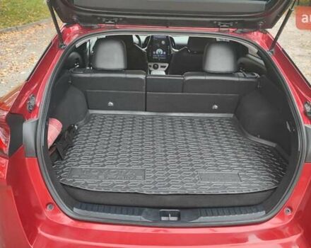 Красный Тойота Prius Prime, объемом двигателя 1.8 л и пробегом 81 тыс. км за 18000 $, фото 38 на Automoto.ua