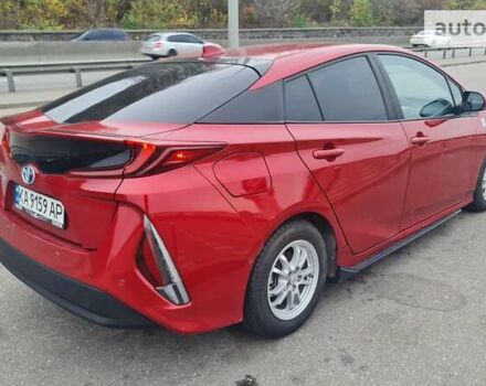 Красный Тойота Prius Prime, объемом двигателя 1.8 л и пробегом 116 тыс. км за 17499 $, фото 7 на Automoto.ua