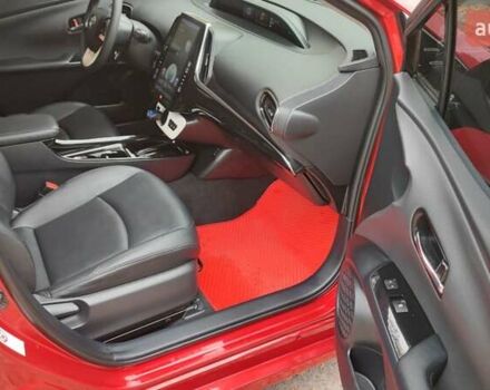 Красный Тойота Prius Prime, объемом двигателя 1.8 л и пробегом 81 тыс. км за 18000 $, фото 33 на Automoto.ua