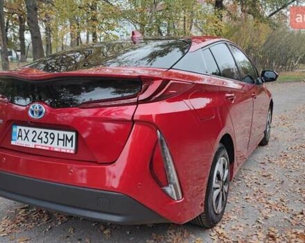 Красный Тойота Prius Prime, объемом двигателя 1.8 л и пробегом 81 тыс. км за 18000 $, фото 7 на Automoto.ua