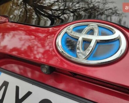 Красный Тойота Prius Prime, объемом двигателя 1.8 л и пробегом 81 тыс. км за 18000 $, фото 37 на Automoto.ua