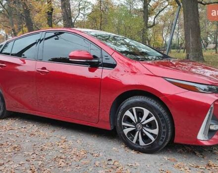Красный Тойота Prius Prime, объемом двигателя 1.8 л и пробегом 81 тыс. км за 18000 $, фото 17 на Automoto.ua