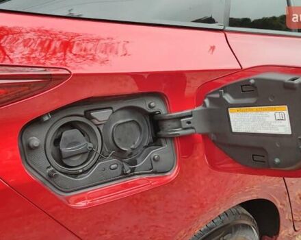 Красный Тойота Prius Prime, объемом двигателя 1.8 л и пробегом 81 тыс. км за 18000 $, фото 16 на Automoto.ua