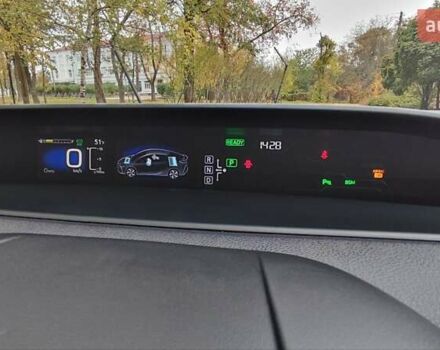 Красный Тойота Prius Prime, объемом двигателя 1.8 л и пробегом 81 тыс. км за 18000 $, фото 27 на Automoto.ua