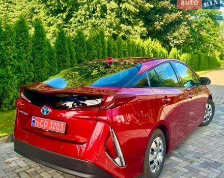 Красный Тойота Prius Prime, объемом двигателя 1.8 л и пробегом 67 тыс. км за 18400 $, фото 8 на Automoto.ua