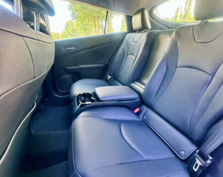 Красный Тойота Prius Prime, объемом двигателя 1.8 л и пробегом 67 тыс. км за 18400 $, фото 15 на Automoto.ua