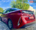Красный Тойота Prius Prime, объемом двигателя 1.8 л и пробегом 67 тыс. км за 18400 $, фото 6 на Automoto.ua