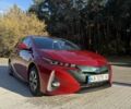 Червоний Тойота Prius Prime, об'ємом двигуна 1.8 л та пробігом 95 тис. км за 20500 $, фото 1 на Automoto.ua