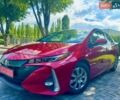 Красный Тойота Prius Prime, объемом двигателя 1.8 л и пробегом 67 тыс. км за 18400 $, фото 1 на Automoto.ua