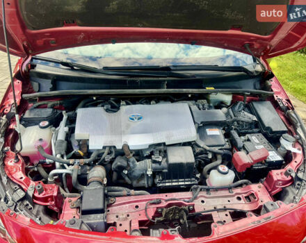 Красный Тойота Prius Prime, объемом двигателя 1.8 л и пробегом 67 тыс. км за 18400 $, фото 21 на Automoto.ua
