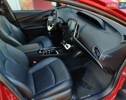 Красный Тойота Prius Prime, объемом двигателя 1.8 л и пробегом 93 тыс. км за 18900 $, фото 17 на Automoto.ua