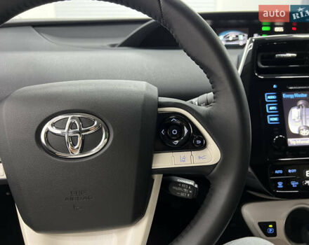 Червоний Тойота Prius Prime, об'ємом двигуна 1.8 л та пробігом 127 тис. км за 17900 $, фото 10 на Automoto.ua