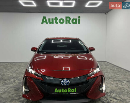Красный Тойота Prius Prime, объемом двигателя 1.8 л и пробегом 120 тыс. км за 17900 $, фото 1 на Automoto.ua