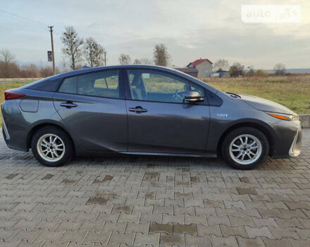 Тойота Prius Prime, об'ємом двигуна 1.8 л та пробігом 203 тис. км за 19700 $, фото 7 на Automoto.ua