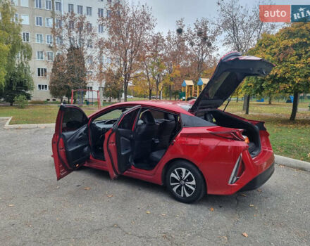 Тойота Prius Prime 2017 у Харкові на Automoto.ua Тойота Prius Prime, об'ємом двигуна 1.8 л та пробігом 79 тис. км за 20000 $, фото 11 на Automoto.ua