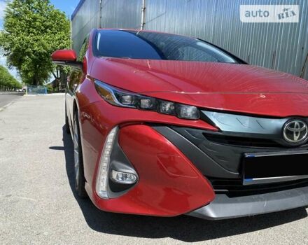 Тойота Prius Prime, об'ємом двигуна 1.8 л та пробігом 123 тис. км за 20900 $, фото 4 на Automoto.ua