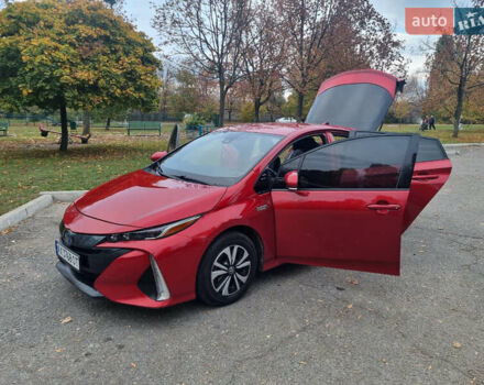 Тойота Prius Prime 2017 у Харкові на Automoto.ua Тойота Prius Prime, об'ємом двигуна 1.8 л та пробігом 79 тис. км за 20000 $, фото 9 на Automoto.ua