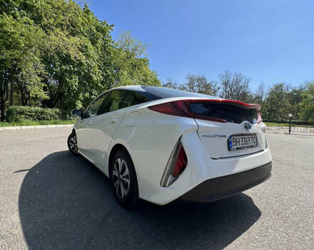 Тойота Prius Prime, объемом двигателя 1.8 л и пробегом 237 тыс. км за 23200 $, фото 5 на Automoto.ua