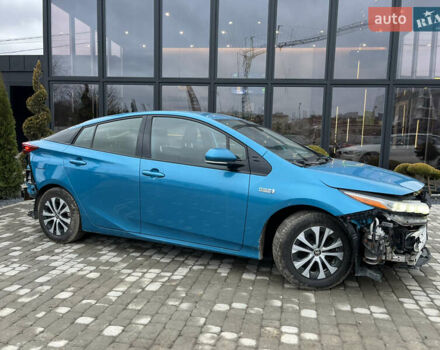 Тойота Prius Prime, объемом двигателя 1.8 л и пробегом 104 тыс. км за 12900 $, фото 4 на Automoto.ua