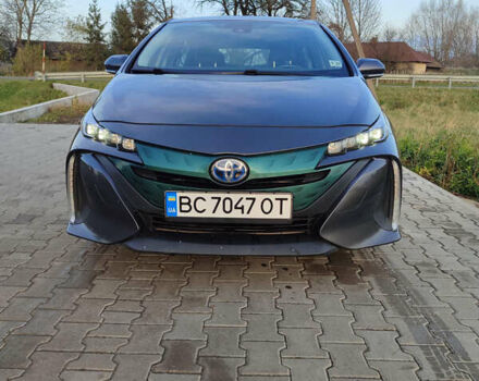 Тойота Prius Prime, об'ємом двигуна 1.8 л та пробігом 203 тис. км за 19700 $, фото 1 на Automoto.ua