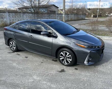 Сірий Тойота Prius Prime, об'ємом двигуна 1.8 л та пробігом 137 тис. км за 19999 $, фото 45 на Automoto.ua