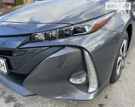 Сірий Тойота Prius Prime, об'ємом двигуна 1.8 л та пробігом 137 тис. км за 19999 $, фото 11 на Automoto.ua