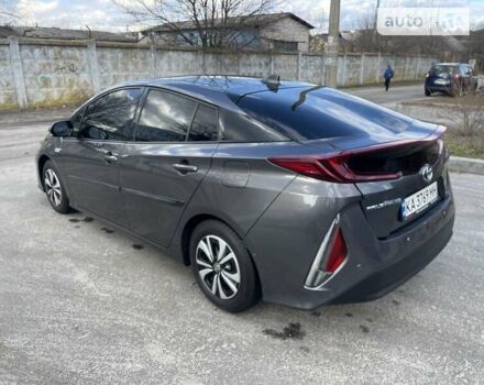 Серый Тойота Prius Prime, объемом двигателя 1.8 л и пробегом 137 тыс. км за 19999 $, фото 25 на Automoto.ua