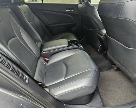 Серый Тойота Prius Prime, объемом двигателя 1.8 л и пробегом 92 тыс. км за 18799 $, фото 17 на Automoto.ua