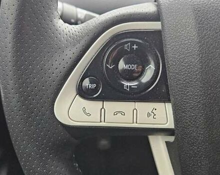 Серый Тойота Prius Prime, объемом двигателя 1.8 л и пробегом 92 тыс. км за 18799 $, фото 21 на Automoto.ua