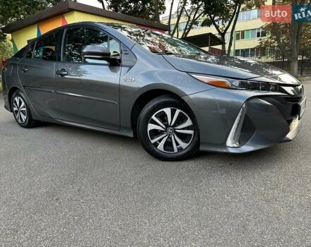 Тойота Prius Prime 2018 у Києві на Automoto.ua Сірий Тойота Prius Prime, об'ємом двигуна 1.8 л та пробігом 156 тис. км за 19000 $, фото 2 на Automoto.ua