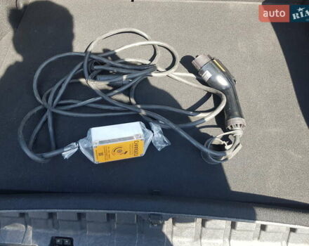 Серый Тойота Prius Prime, объемом двигателя 1.8 л и пробегом 5 тыс. км за 34568 $, фото 1 на Automoto.ua