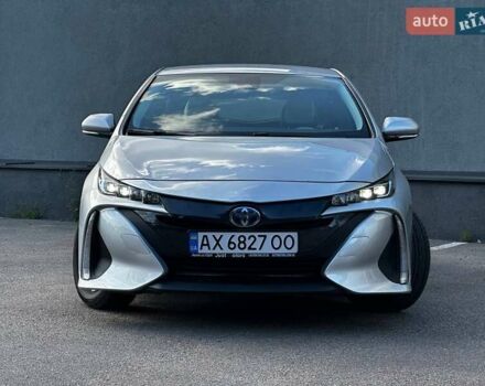 Сірий Тойота Prius Prime, об'ємом двигуна 1.8 л та пробігом 156 тис. км за 16750 $, фото 1 на Automoto.ua