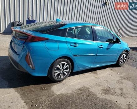 Синий Тойота Prius Prime, объемом двигателя 1.8 л и пробегом 130 тыс. км за 3000 $, фото 2 на Automoto.ua