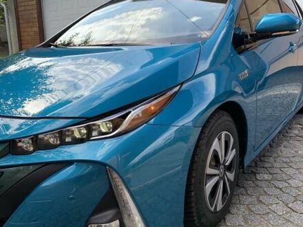 Синій Тойота Prius Prime, об'ємом двигуна 0 л та пробігом 64 тис. км за 22500 $, фото 1 на Automoto.ua