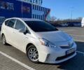 Білий Тойота Prius v, об'ємом двигуна 1.8 л та пробігом 212 тис. км за 10500 $, фото 1 на Automoto.ua