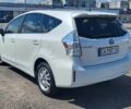 Белый Тойота Prius v, объемом двигателя 1.8 л и пробегом 230 тыс. км за 13500 $, фото 4 на Automoto.ua