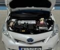 Білий Тойота Prius v, об'ємом двигуна 1.8 л та пробігом 298 тис. км за 10200 $, фото 10 на Automoto.ua