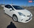 Білий Тойота Prius v, об'ємом двигуна 1.8 л та пробігом 164 тис. км за 14300 $, фото 1 на Automoto.ua