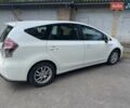 Белый Тойота Prius v, объемом двигателя 1.8 л и пробегом 170 тыс. км за 13450 $, фото 4 на Automoto.ua