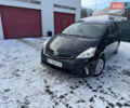 Черный Тойота Prius v, объемом двигателя 1.8 л и пробегом 219 тыс. км за 10333 $, фото 3 на Automoto.ua