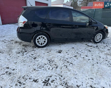 Черный Тойота Prius v, объемом двигателя 1.8 л и пробегом 219 тыс. км за 10333 $, фото 17 на Automoto.ua
