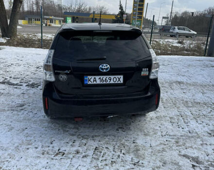 Черный Тойота Prius v, объемом двигателя 1.8 л и пробегом 219 тыс. км за 10333 $, фото 9 на Automoto.ua