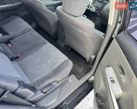 Черный Тойота Prius v, объемом двигателя 1.8 л и пробегом 219 тыс. км за 10333 $, фото 18 на Automoto.ua