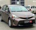 Коричневый Тойота Prius v, объемом двигателя 1.8 л и пробегом 260 тыс. км за 16490 $, фото 2 на Automoto.ua
