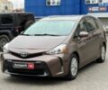 Коричневый Тойота Prius v, объемом двигателя 1.8 л и пробегом 260 тыс. км за 16490 $, фото 1 на Automoto.ua