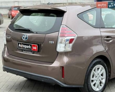 Коричневий Тойота Prius v, об'ємом двигуна 1.8 л та пробігом 260 тис. км за 16490 $, фото 8 на Automoto.ua